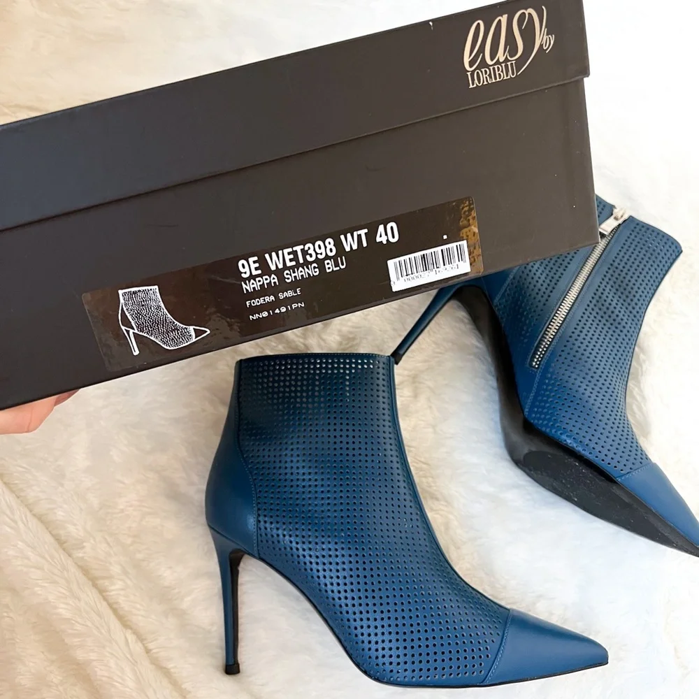 $599 Loriblu Perforated Blue Leather Ankle Boots Booties High Heel Pointy Toe 40